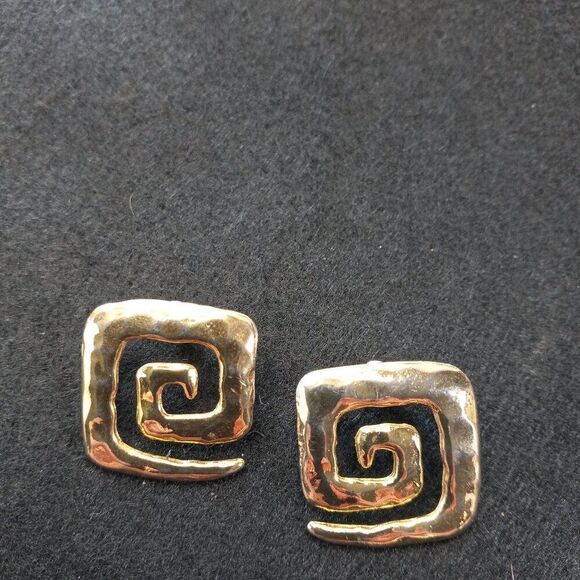 Vintage Gold tone JJ 1986 Greek Key Pattern Brooch/Earrings Granny Chic Kitsch - Picture 7 of 7